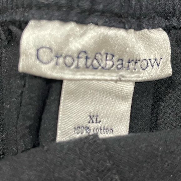 Croft & Barrow Navy Shorts - Picture 3 of 3